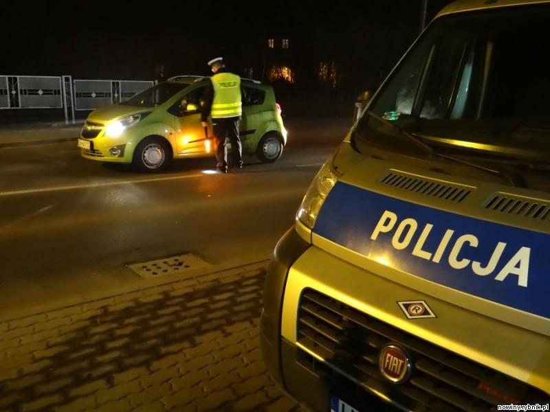 Policjanci prowadzili kontrolę trzeźwości w nocy / Policja Rybnik