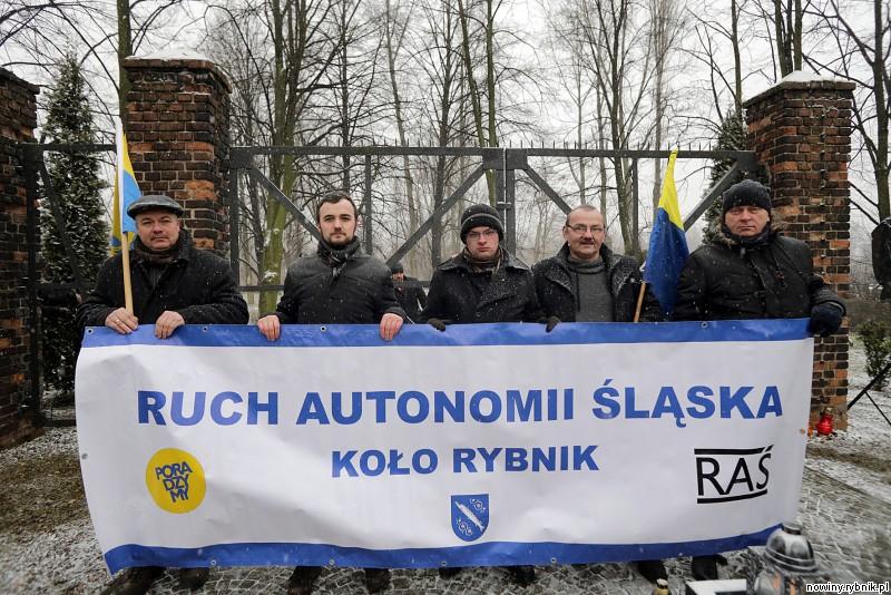 Rybniczanie w marszu (od lewej): Andrzej Łakota, Marcin Bartosz, Rafał Wawoczny, Marek Cebula i Marek Polok / Dominik Gajda