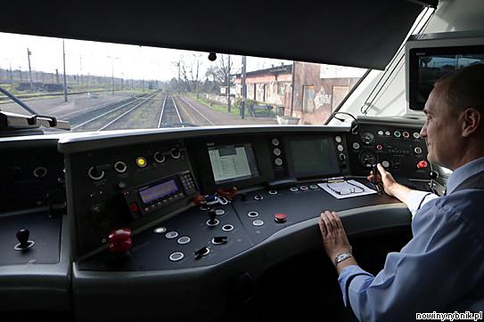 Dzięki zmodernizowaniu linii pociągi będą jeździły szybciej / Dominik Gajda