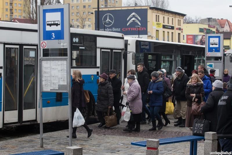 Od 2 stycznia podróżni korzystający z przejazdów liniami autobusowymi organizowanymi przez rybnicki Zarząd Transportu Zbiorowego mogą korzystać z poszerzonej oferty / Dominik Gajda