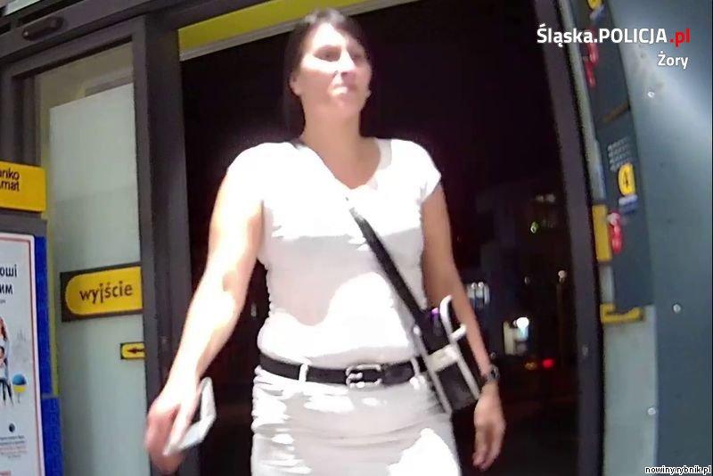 Ta kobieta jest podejrzewana o kradzież artykułów spożywczych za blisko 600 złotych / Policja Żory