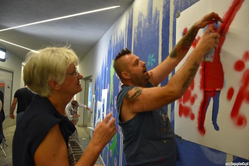 Uczestnicy warsztatów stworzyli mural w centrum Rybnika / Ireneusz Stajer
